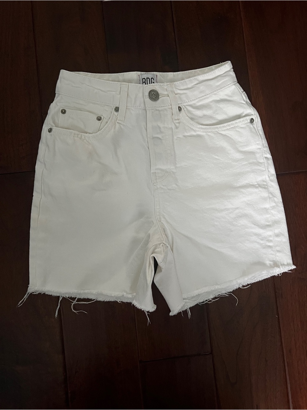 White Urban Outfitters BDG Longline Shorts - Size 25